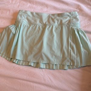 Lululemon teal tennis skirt
